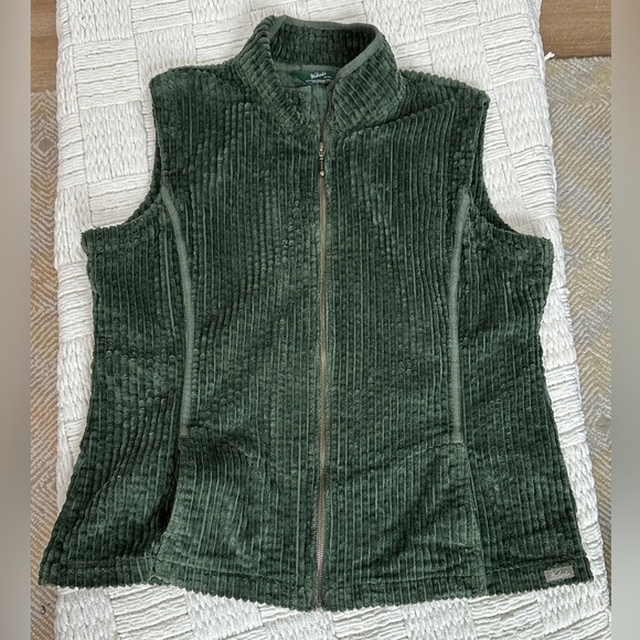 Woolrich Jackets & Blazers - Woolrich Vintage Forest Green Klinsdale Corduroy Vest SZ XL